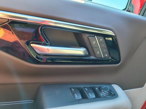 New 2026 Chevrolet Tahoe Z71 w/ Comfort Package image 16