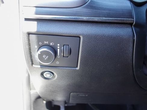 Used 2021 Jeep Grand Cherokee Limited X RWD image 17