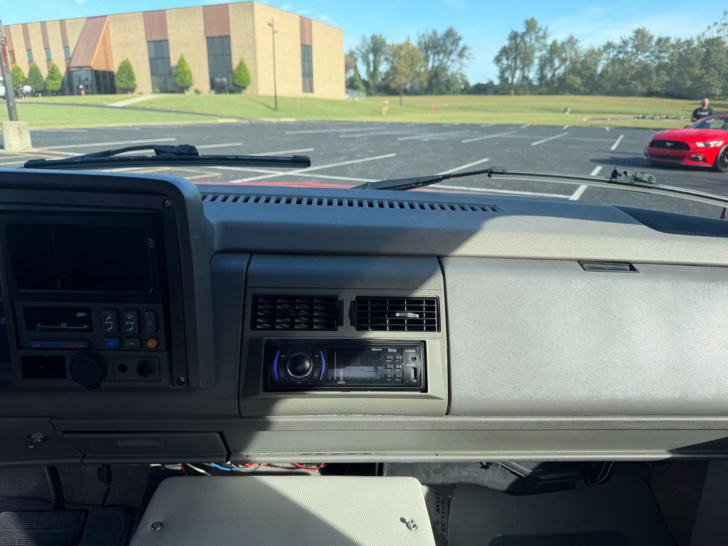 Used 1994 GMC Sierra 1500 2WD Regular Cab image 18