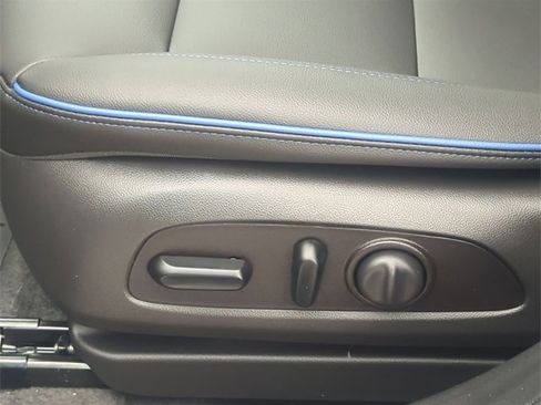 Used 2025 Buick Envista Sport Touring w/ Convenience I Package image 19