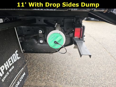 New 2024 RAM 3500 Tradesman image 32