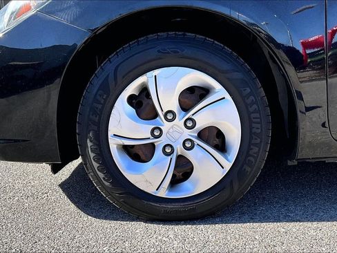 Used 2015 Honda Civic LX image 34