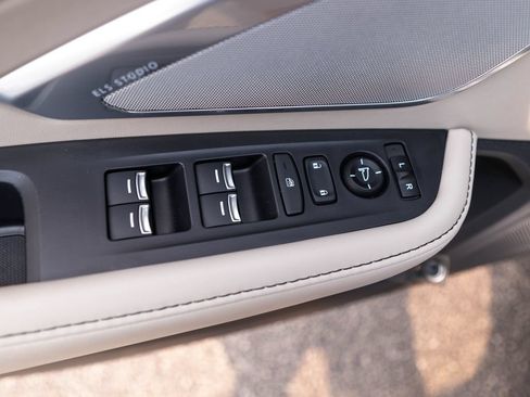 Certified 2025 Acura RDX SH-AWD w/ Technology Package image 27