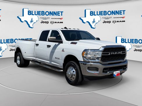 Used 2021 RAM 3500 Tradesman AWD/4WD image 3