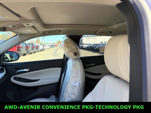 New 2026 Buick Encore GX Avenir w/ Avenir Technology Package image 12