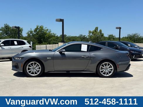 Used 2025 Ford Mustang GT Premium RWD image 7