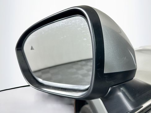 Used 2024 Mitsubishi Outlander SE image 16