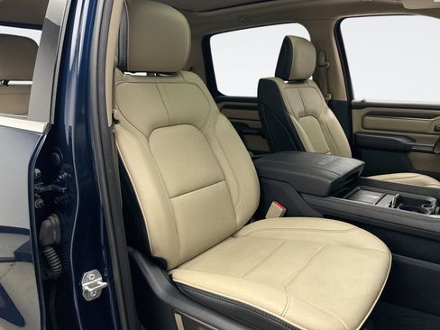 Used 2019 RAM 1500 Limited AWD/4WD image 17