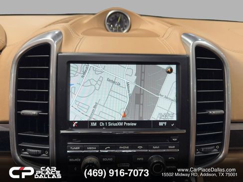 Used 2015 Porsche Cayenne S w/ Premium Package AWD/4WD image 20