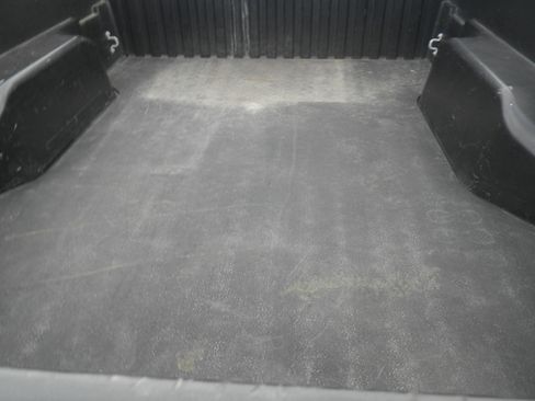 Used 2018 Toyota Tacoma TRD Sport image 13