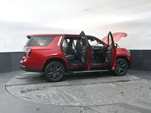 Used 2024 Chevrolet Tahoe LT w/ Luxury Package image 30