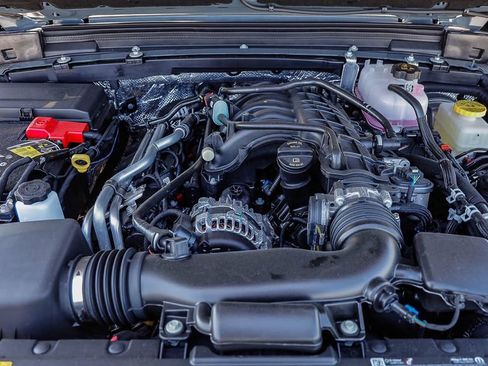 New 2026 Jeep Wrangler Unlimited Rubicon w/ Whitecap Package image 31