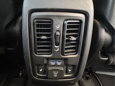 Used 2024 Dodge Durango R/T AWD/4WD image 24