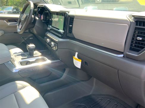 New 2025 GMC Sierra 1500 SLT w/ SLT Premium Plus Package image 29