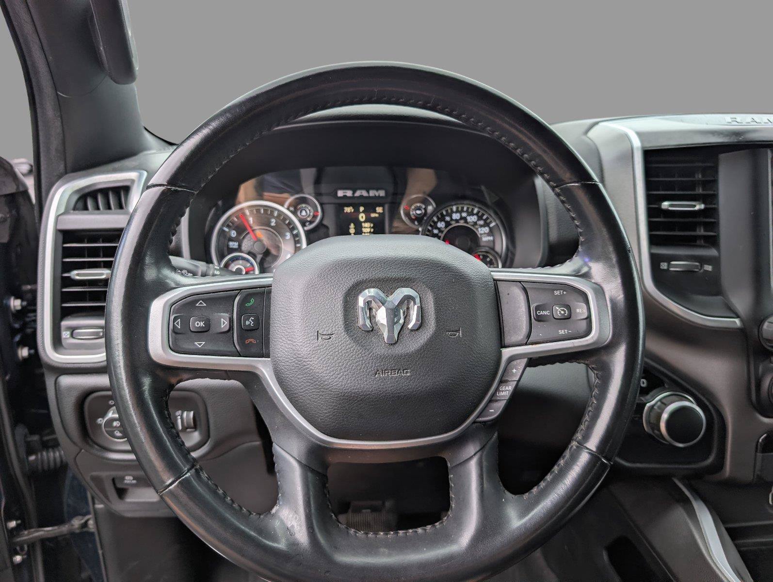 Used 2020 RAM 1500 Big Horn RWD image 25