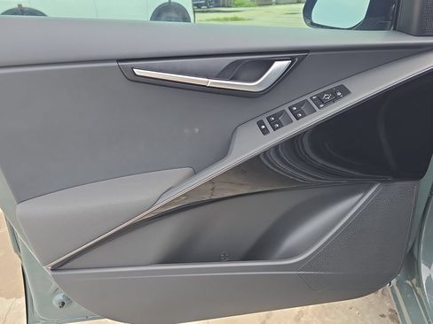 New 2026 Kia Niro Wind w/ Wind Preserve Package FWD image 18