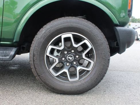 Used 2025 Ford Bronco Outer Banks AWD/4WD image 37