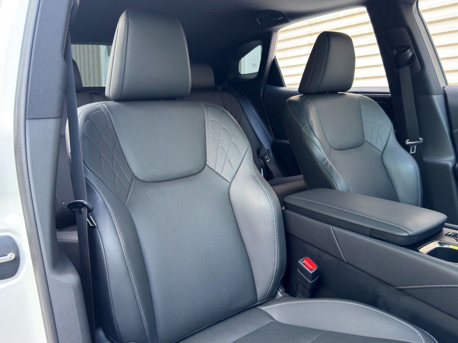 Used 2023 Lexus RX 350 Premium w/ Cold Area Package FWD image 39