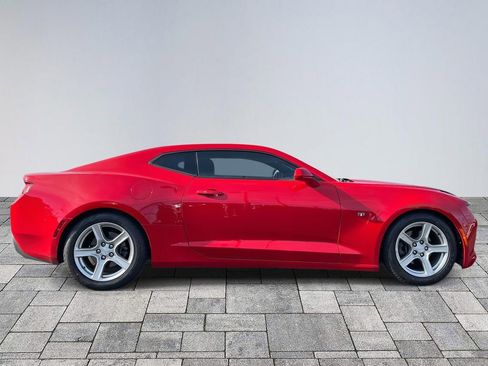 Used 2018 Chevrolet Camaro LT image 8