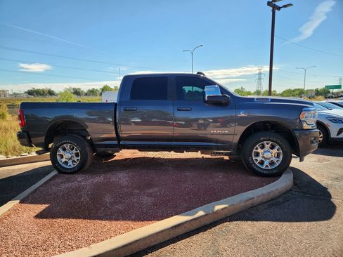 Used 2024 RAM 2500 Laramie w/ Safety Group AWD/4WD image 9