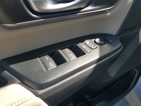 Used 2018 Honda CR-V EX image 23