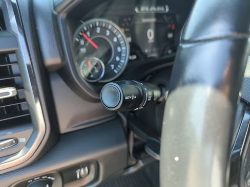 Used 2023 RAM 1500 Big Horn AWD/4WD image 21