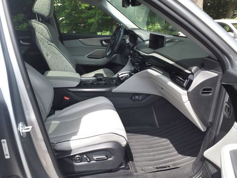 Used 2022 Acura MDX SH-AWD w/ Advance Package image 10