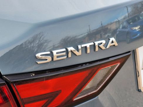 New 2025 Nissan Sentra SV w/ Trunk Package image 8