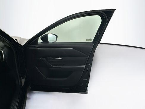 Used 2025 MAZDA CX-50 AWD 2.5 S w/ Preferred Package image 34