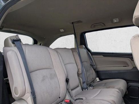 Used 2019 Honda Odyssey EX image 16
