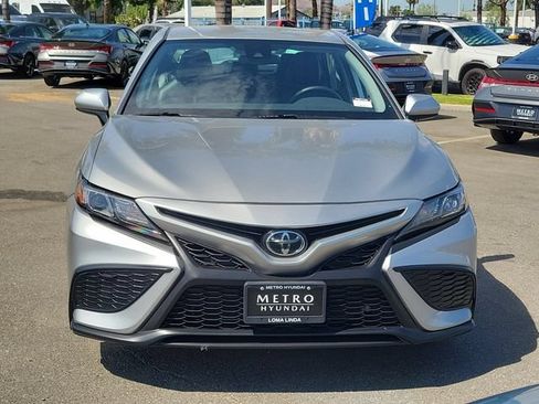 Used 2021 Toyota Camry SE FWD image 34