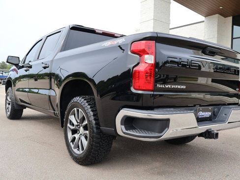 Used 2020 Chevrolet Silverado 1500 LT w/ Remote Start Package AWD/4WD image 3