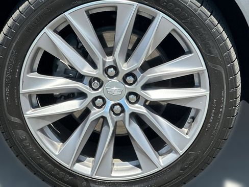 Used 2021 Cadillac XT6 Sport AWD/4WD image 11