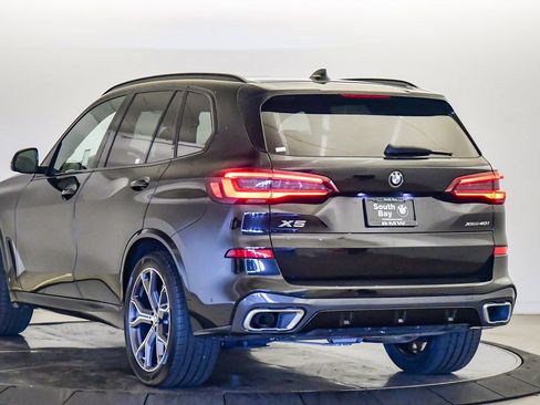 Certified 2022 BMW X5 xDrive40i w/ M Sport Package image 2