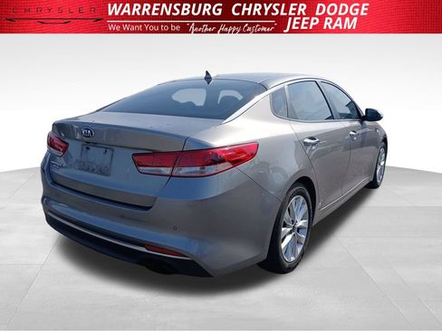 Used 2018 Kia Optima LX w/ 17" Alloy Wheels Package FWD image 6
