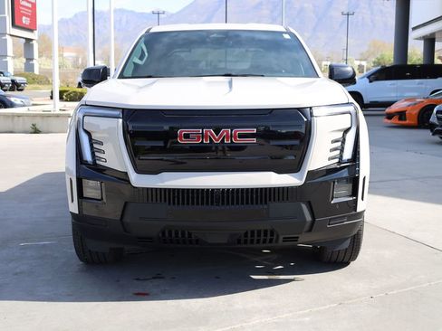 New 2026 GMC Sierra EV Elevation w/ Premium Package AWD/4WD image 9