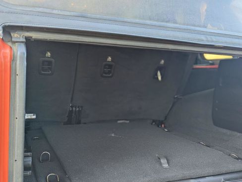 Used 2019 Jeep Wrangler Unlimited Sport S AWD/4WD image 28