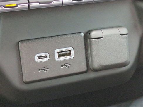 Certified 2023 Chevrolet Silverado 1500 Custom Trail Boss image 26