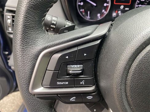 Used 2020 Subaru Outback Premium image 31