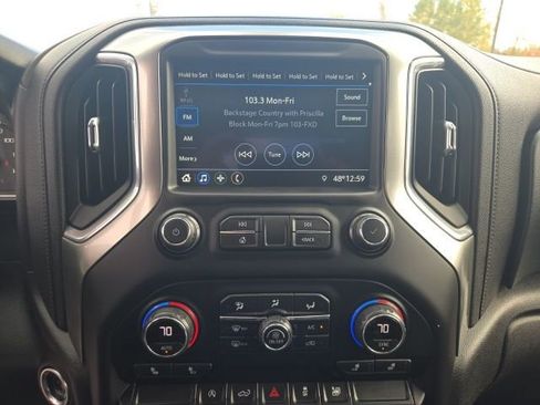 Used 2021 Chevrolet Silverado 1500 LT image 56