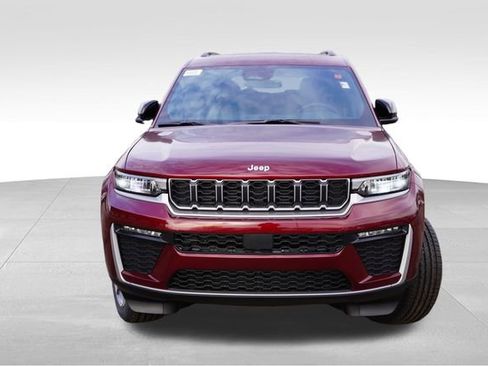 New 2026 Jeep Grand Cherokee L Limited AWD/4WD image 8