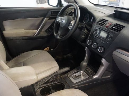 Used 2015 Subaru Forester 2.5i Premium image 14