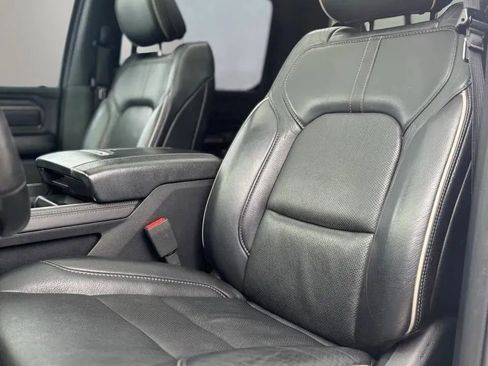 Used 2019 RAM 1500 Limited w/ Body Color Bumper Group AWD/4WD image 11