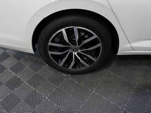 New 2026 Volkswagen Jetta SE image 22