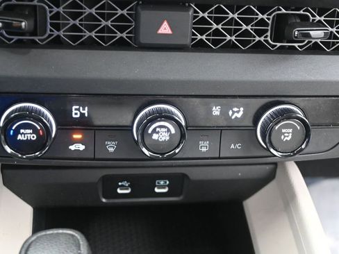 Used 2023 Honda Accord LX image 15