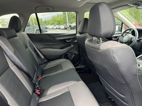 Used 2025 Subaru Outback Onyx Edition AWD/4WD image 15