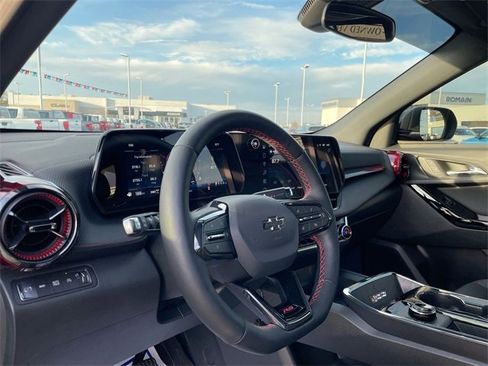 Used 2026 Chevrolet Equinox RS w/ Convenience Package III image 9