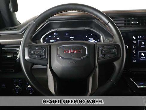 Used 2024 GMC Sierra 1500 AT4 w/ Technology Package AWD/4WD image 10