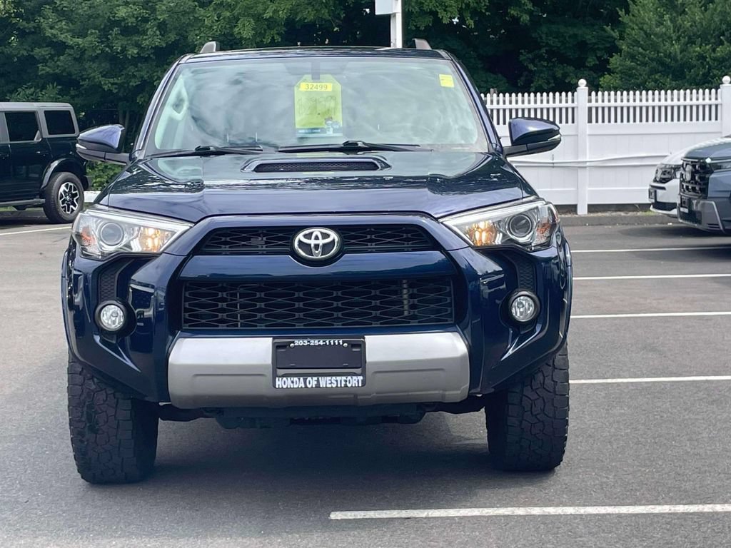 Used 2019 Toyota 4Runner TRD Off-Road Premium AWD/4WD image 2
