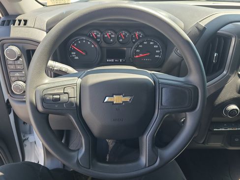 Used 2026 Chevrolet Silverado 1500 Custom w/ LPO, Dark Essentials Package AWD/4WD image 16